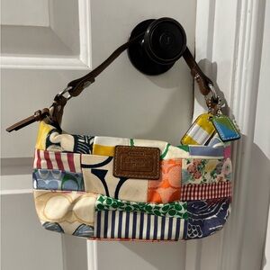 🍎🍎SOLD🍎🍎Coach Patchwork Mini Hobo Bag Y2K Multicolor Canvas Leather Hangtags